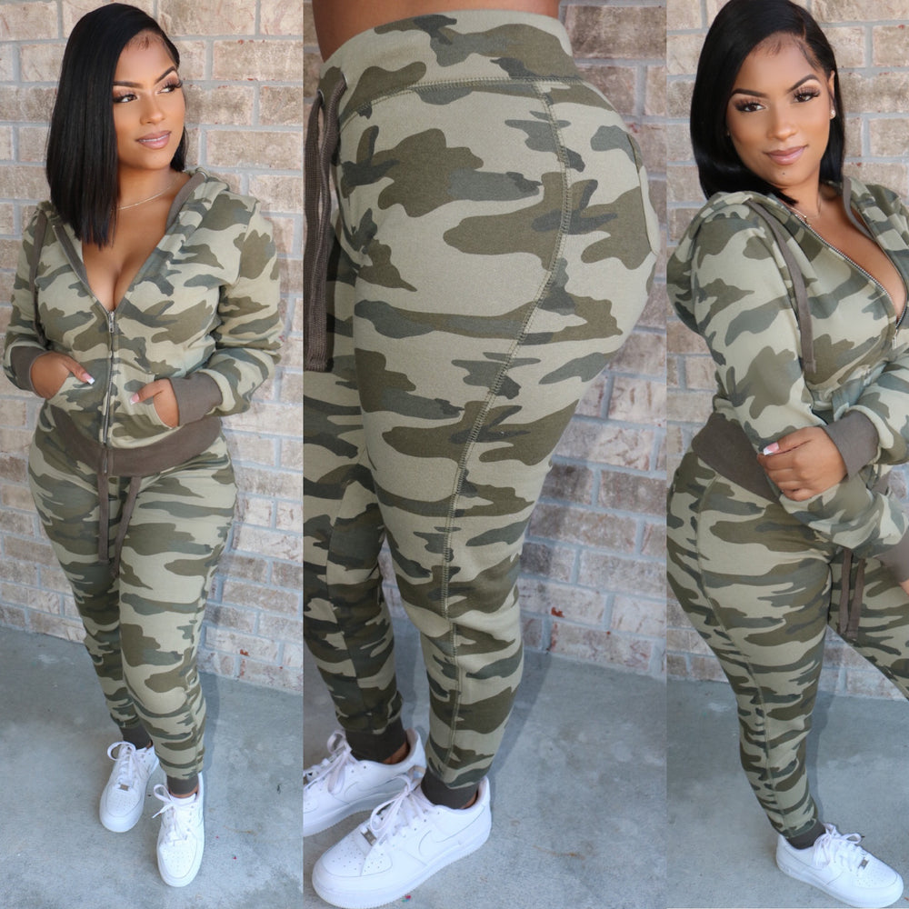 Pretty Camo Lounge Set Army