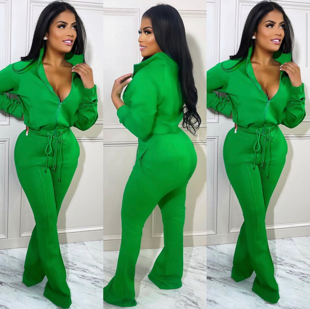 Infinity Suit Kelly Green
